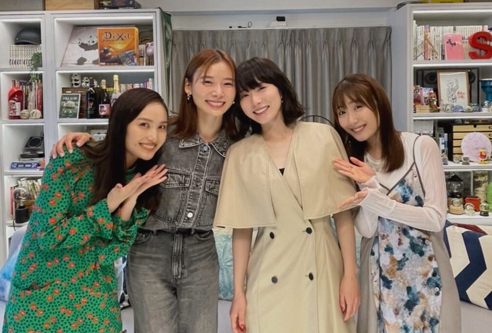 松岡茉優×朝日奈央×百田夏菜子×日高里菜、ガチ同級生の4人が「夜会ハウス」に登場